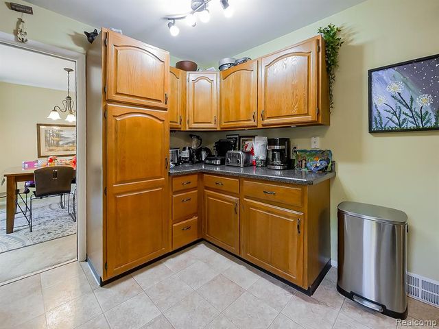 525 Langfield Street, Northville, MI 48167