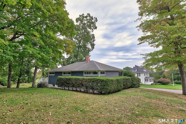 15 Smith Road, Thomaston, CT 06787