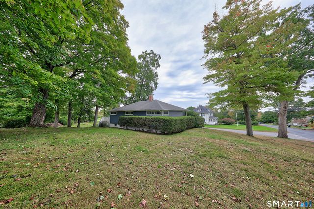 15 Smith Road, Thomaston, CT 06787