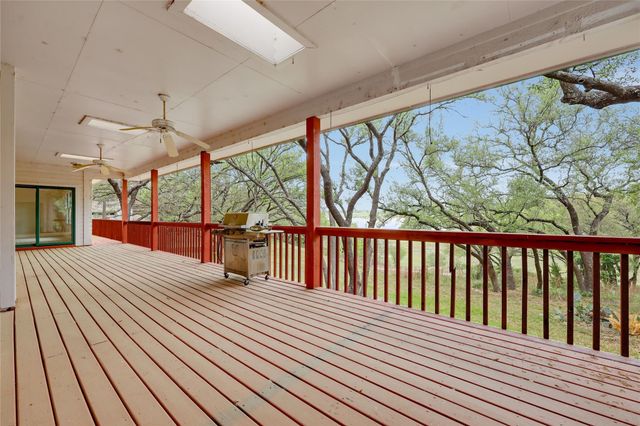21604 Arrowhead PT, Lago Vista, TX 78645