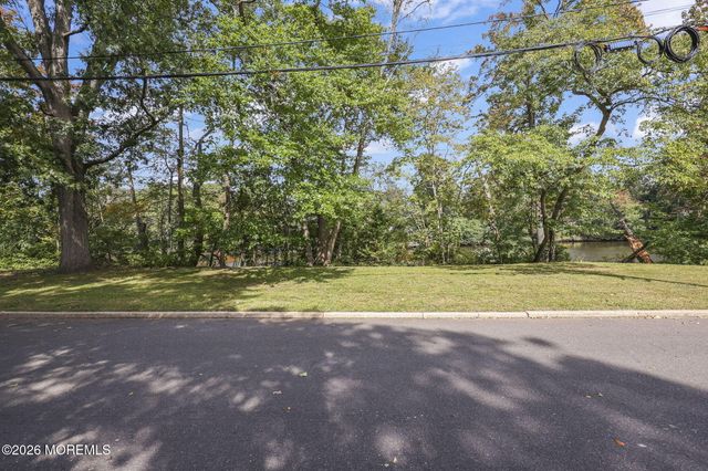 1414 Woodlock Avenue, Ocean Twp, NJ 07712