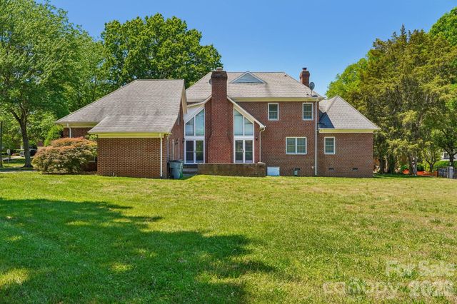 2231 Richardson Drive, Charlotte, NC 28211