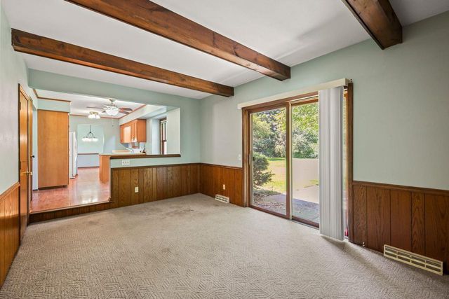 7830 W Oakbrook Circle, Madison, WI 53717