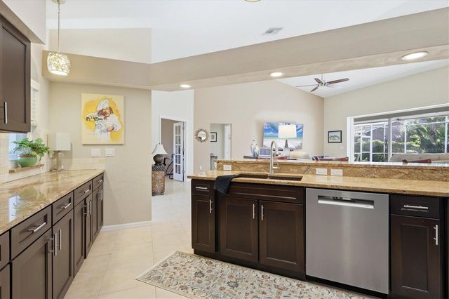 3746 SURREY LANE, Sarasota, FL 34235