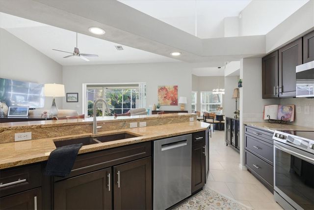 3746 SURREY LANE, Sarasota, FL 34235