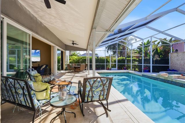 3746 SURREY LANE, Sarasota, FL 34235