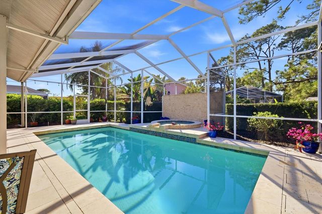 3746 SURREY LANE, Sarasota, FL 34235