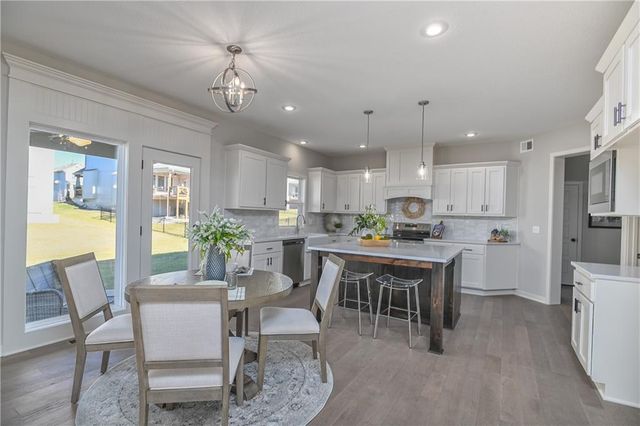 2243 W Elm Terrace, Olathe, KS 66061