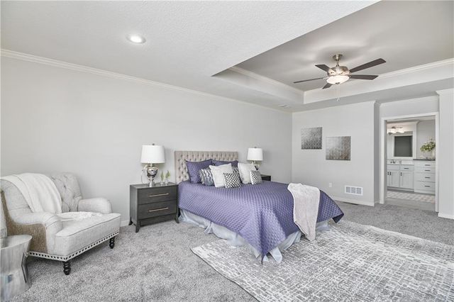 2243 W Elm Terrace, Olathe, KS 66061