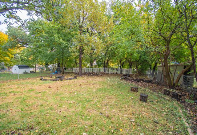 2513 33rd Street, Des Moines, IA 50310