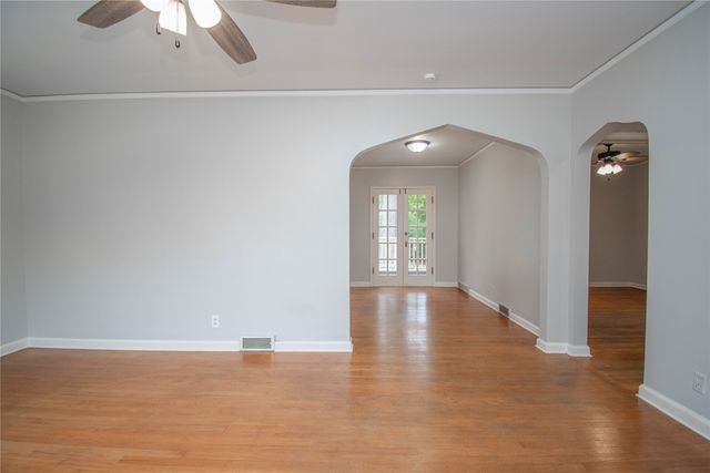 2513 33rd Street, Des Moines, IA 50310