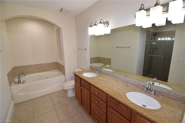 1303 Verde DR 3, Naples, FL 34105