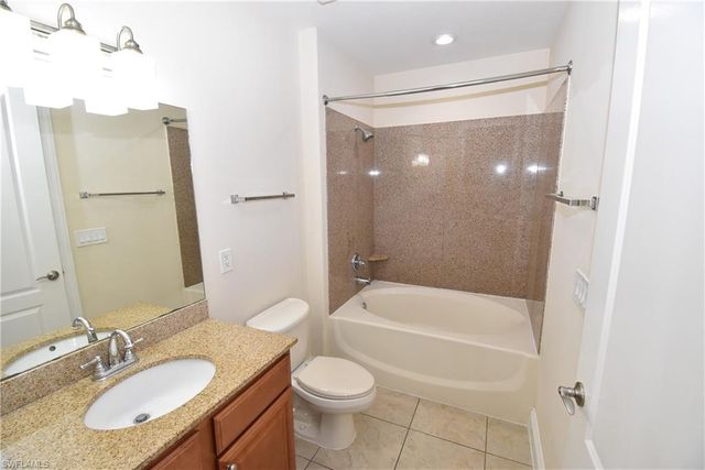 1303 Verde DR 3, Naples, FL 34105