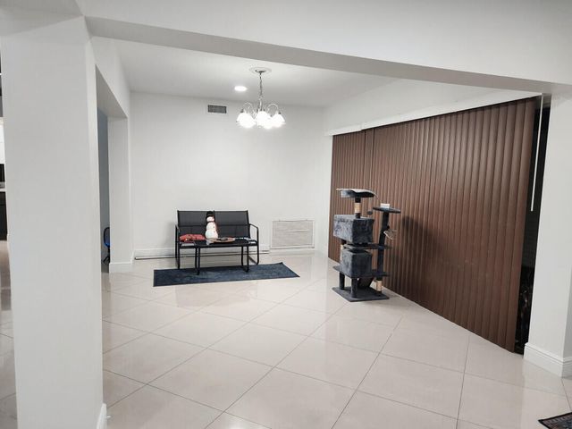 5707 White Hickory Circle, Tamarac, FL 33319