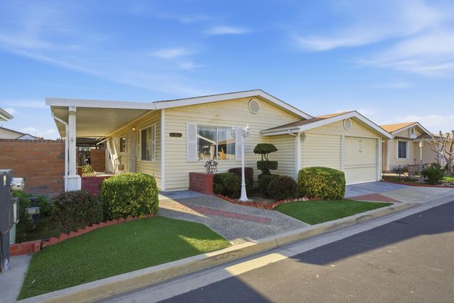 4633 S Terrace Street, Visalia, CA 93277