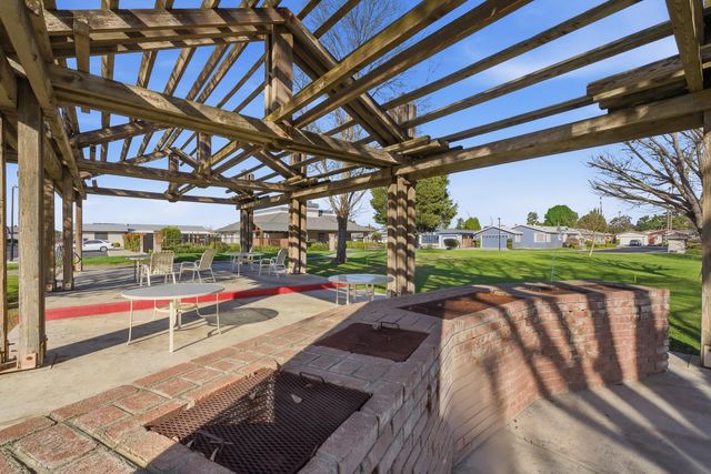 4633 S Terrace Street, Visalia, CA 93277