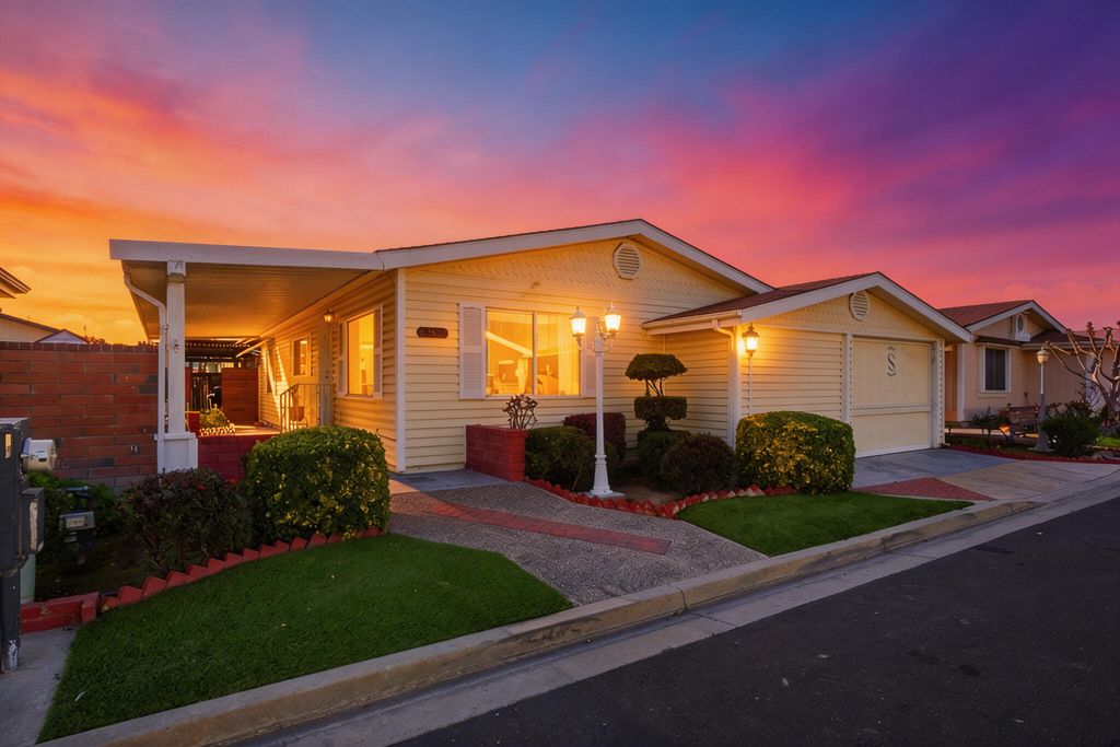 4633 S Terrace Street, Visalia, CA 93277