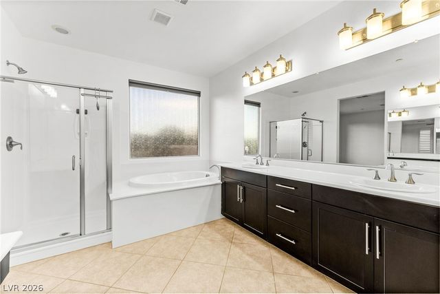 245 Punto Di Vista Drive, Henderson, NV 89011