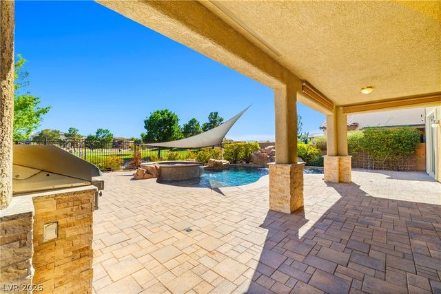 245 Punto Di Vista Drive, Henderson, NV 89011