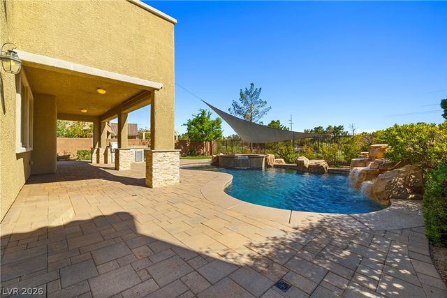 245 Punto Di Vista Drive, Henderson, NV 89011