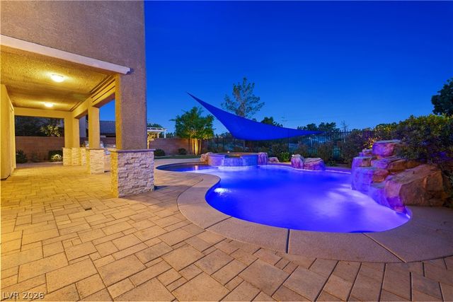 245 Punto Di Vista Drive, Henderson, NV 89011