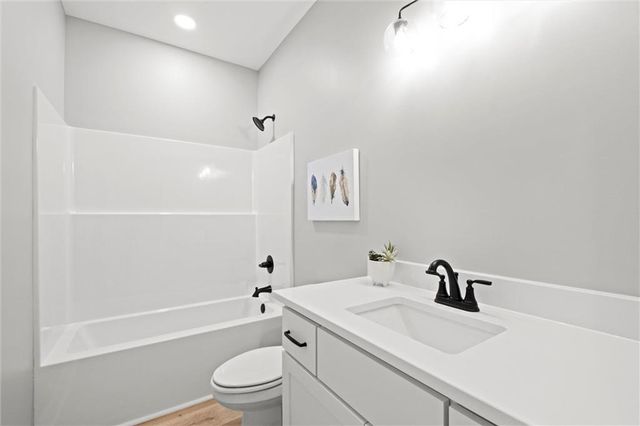 11471 Webster Avenue, Kansas City, KS 66109