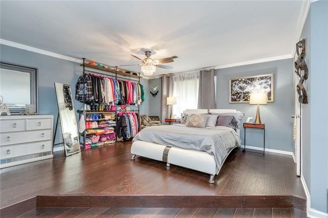 1050 Terramont Drive, Roswell, GA 30076