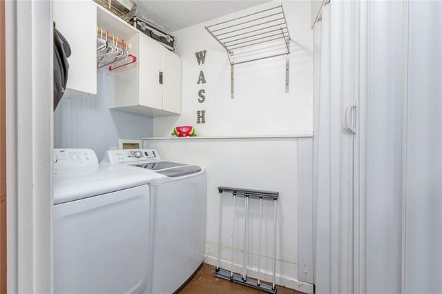 1050 Terramont Drive, Roswell, GA 30076