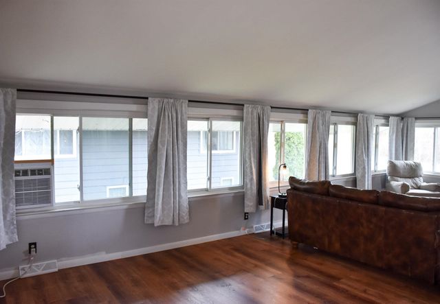 643 Roseland Drive, Bay City, MI 48706