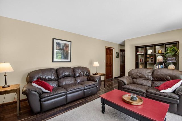 1384 93rd AVENUE, Kenosha, WI 53144