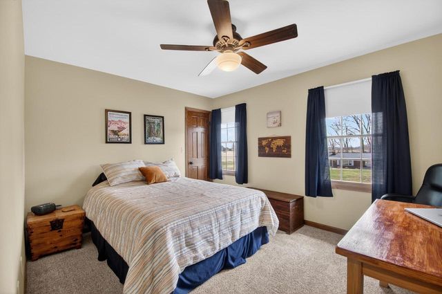 1384 93rd AVENUE, Kenosha, WI 53144