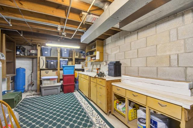 1384 93rd AVENUE, Kenosha, WI 53144
