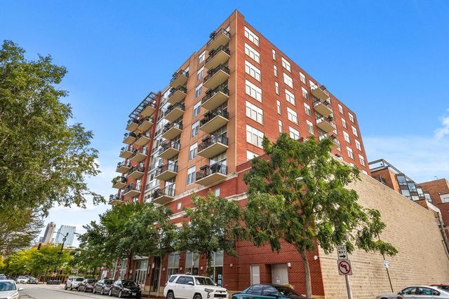 1201 W ADAMS Street 801, Chicago, IL 60607