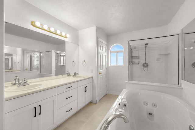 250 E 970 N, Hurricane, UT 84737