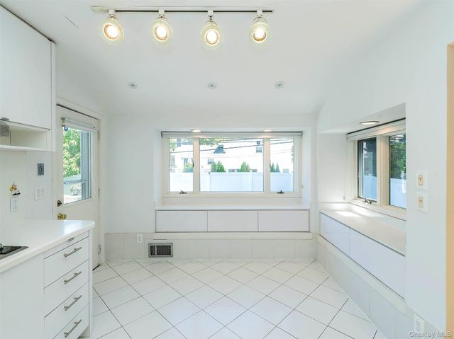 56 Soundview Drive, Port Washington, NY 11050