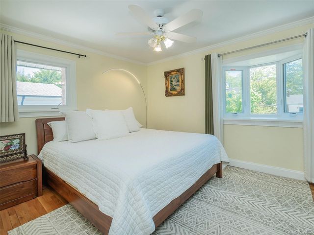 56 Soundview Drive, Port Washington, NY 11050