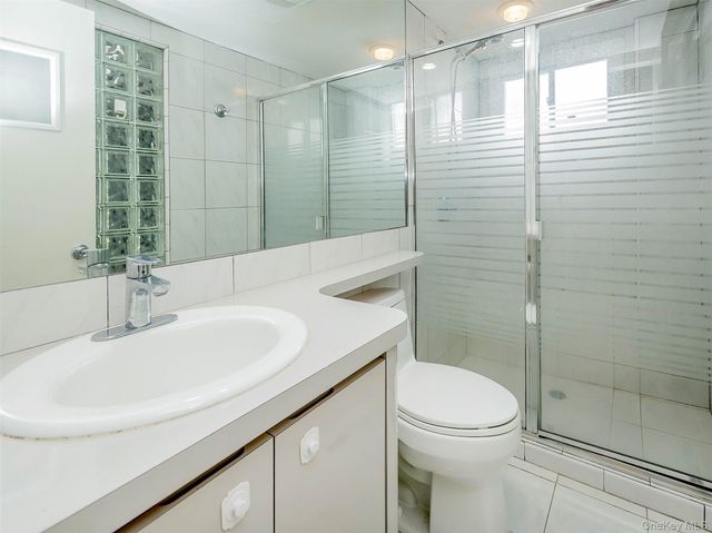 56 Soundview Drive, Port Washington, NY 11050