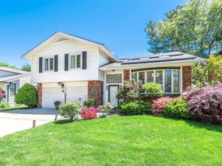 56 Soundview Drive, Port Washington, NY 11050