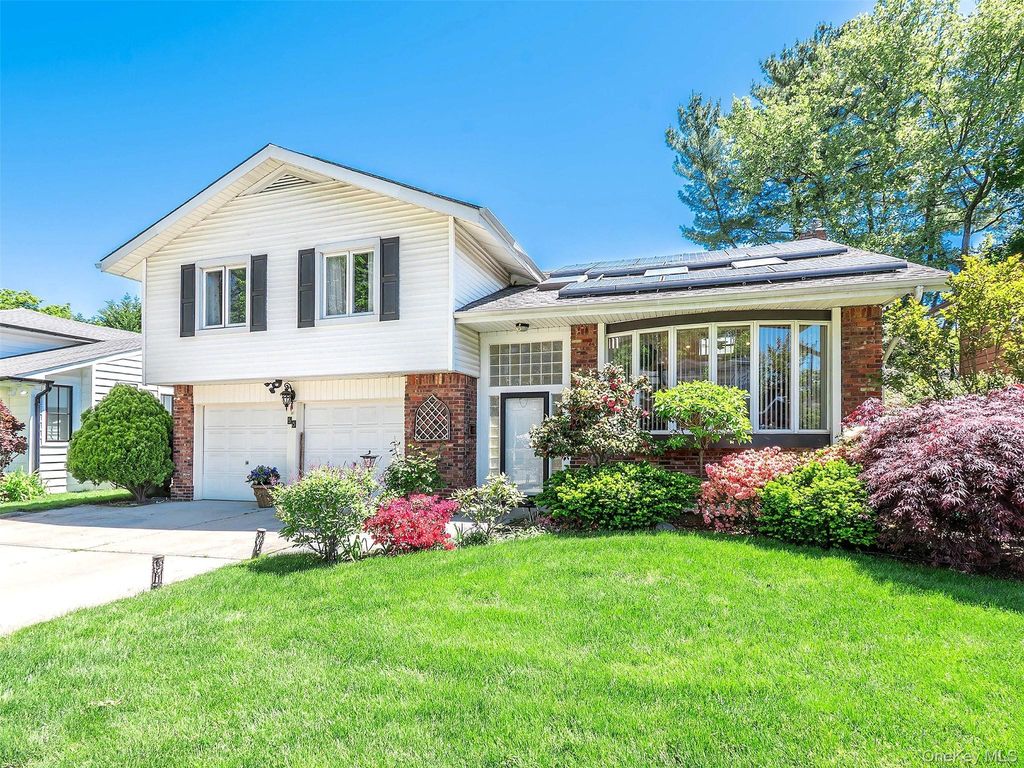 56 Soundview Drive, Port Washington, NY 11050