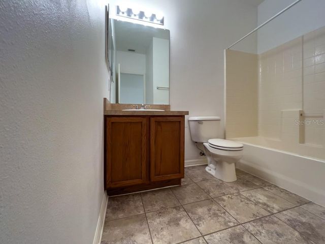 5874 FISHHAWK RIDGE DRIVE, Lithia, FL 33547