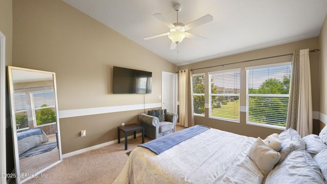 6935 WOODY VINE Drive, Jacksonville, FL 32258