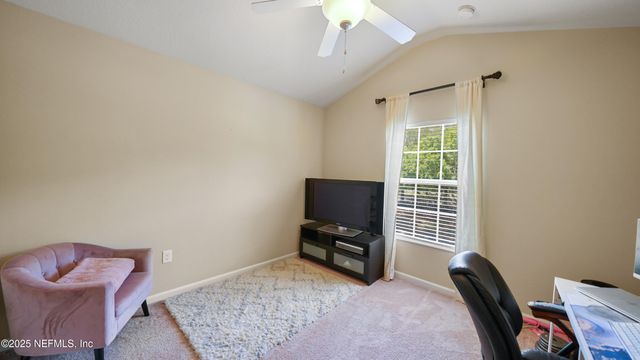 6935 WOODY VINE Drive, Jacksonville, FL 32258