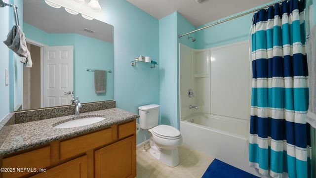 6935 WOODY VINE Drive, Jacksonville, FL 32258