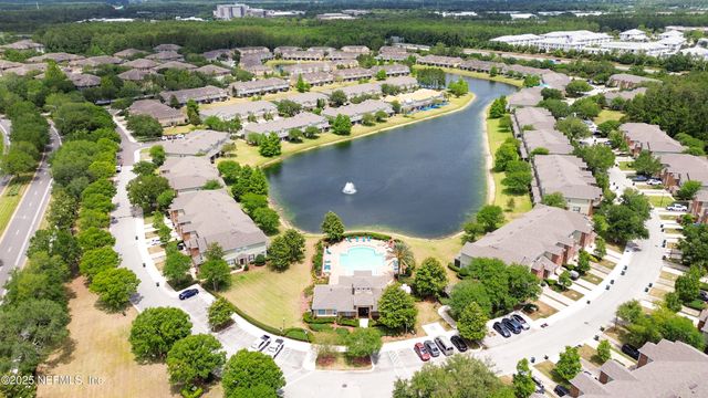 6935 WOODY VINE Drive, Jacksonville, FL 32258
