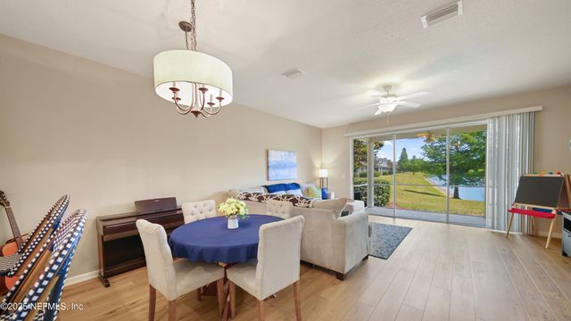6935 WOODY VINE Drive, Jacksonville, FL 32258