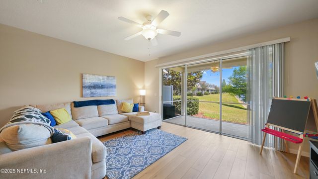 6935 WOODY VINE Drive, Jacksonville, FL 32258