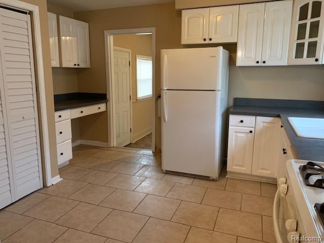 4152 Monroe, Dearborn Heights, MI 48125