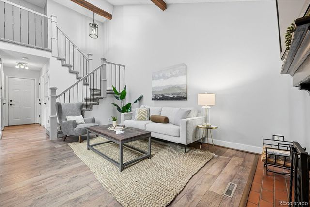 2892 W Long Circle G, Littleton, CO 80120