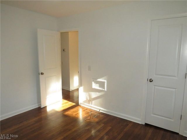 6424 N Ridge Road, Madison, OH 44057