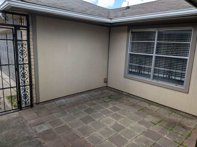 16723 Lone Quail Court, Houston, TX 77489